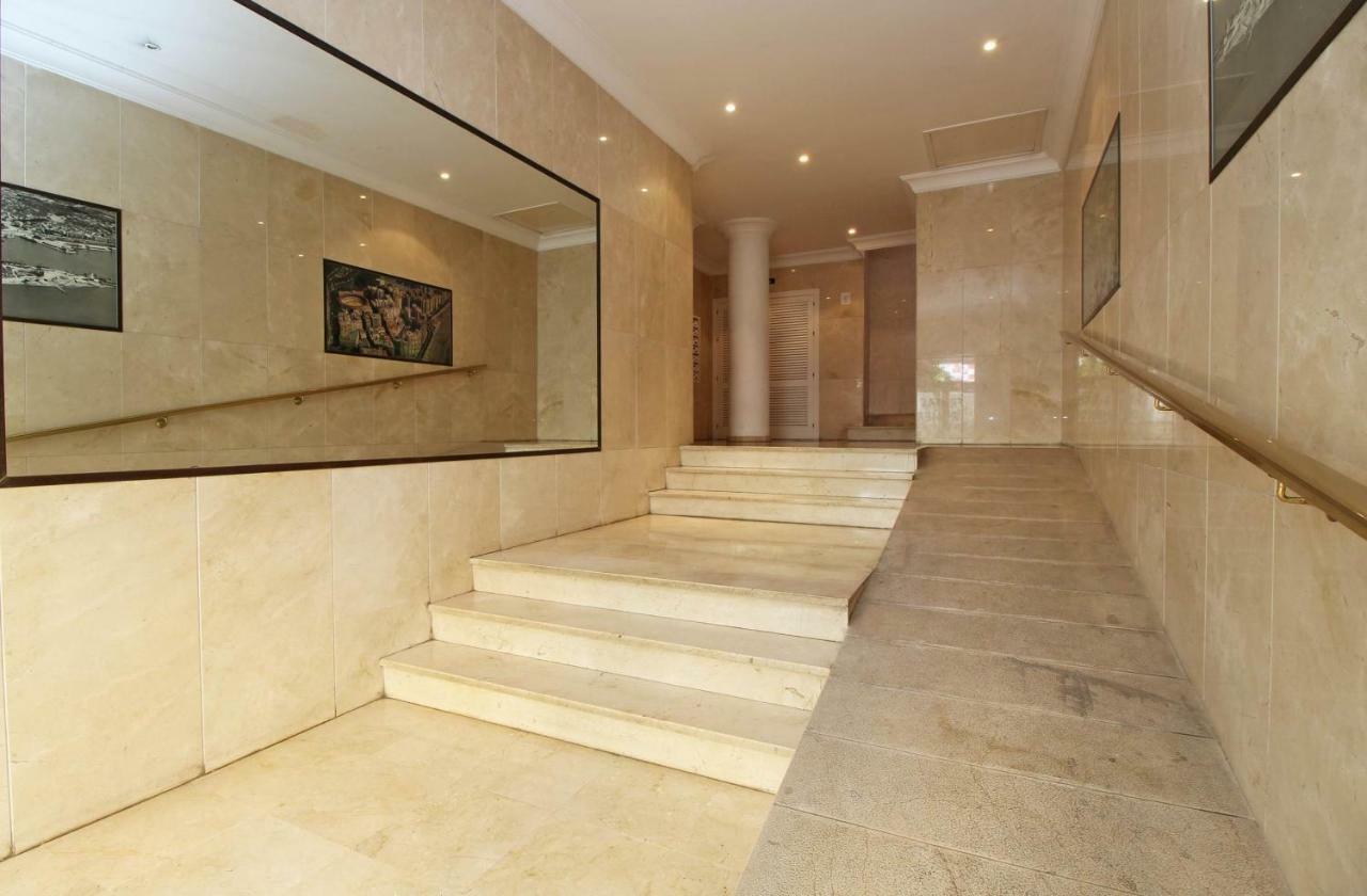 Del Parque Flats Malagueta Beach マラガ エクステリア 写真